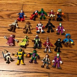 Imaginext figures!✨